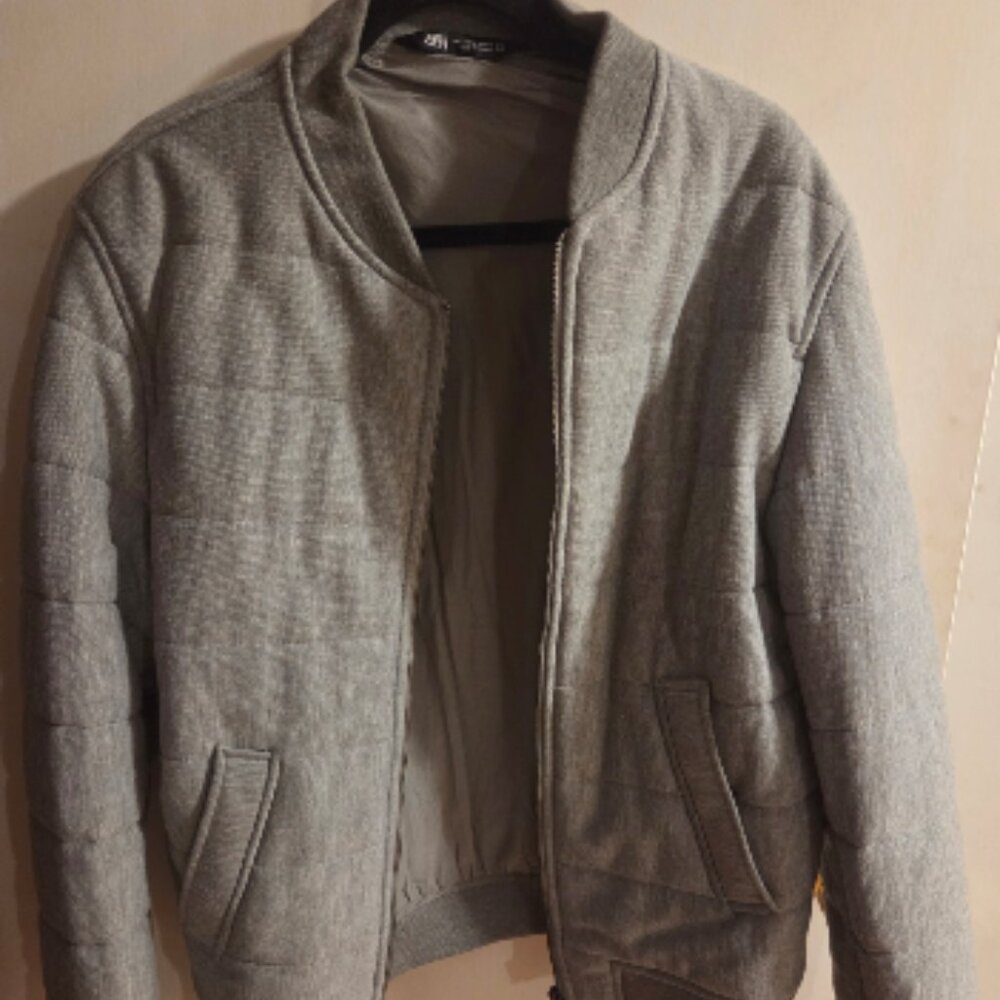 Lightweight Puffer Jacket - Slim Fit